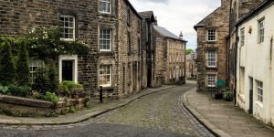 BOARDING UP LANCASTER